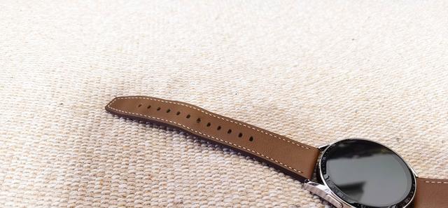 华为watchgt3，华为智能手表watch3和gt对比（细嗅蔷薇”：华为WATCH）