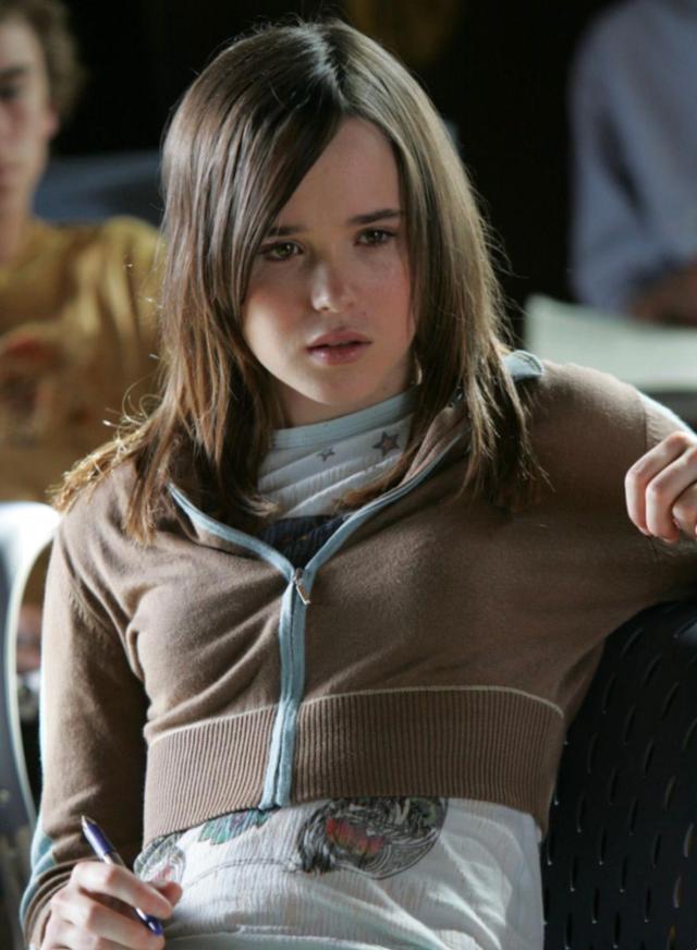 闪电侠回归恢复记忆，好莱坞正确有多疯狂