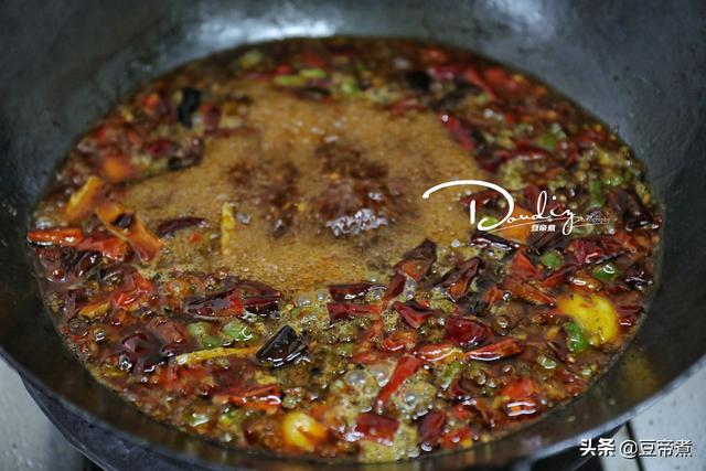 如何煮小龙虾才好吃又简单，煮小龙虾掌握几个诀窍