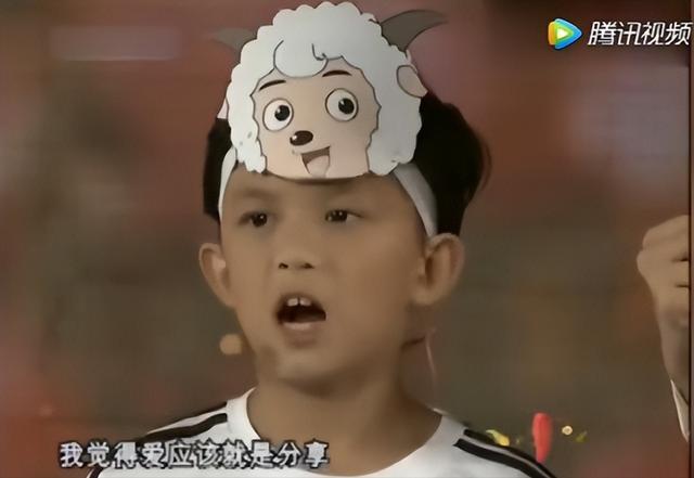 蒋依依吴磊最萌身高差，青梅竹马恋情起底信息量巨大