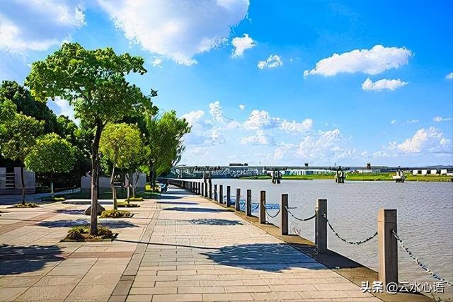 十首繁华的古诗词，关于盛世繁华的古诗