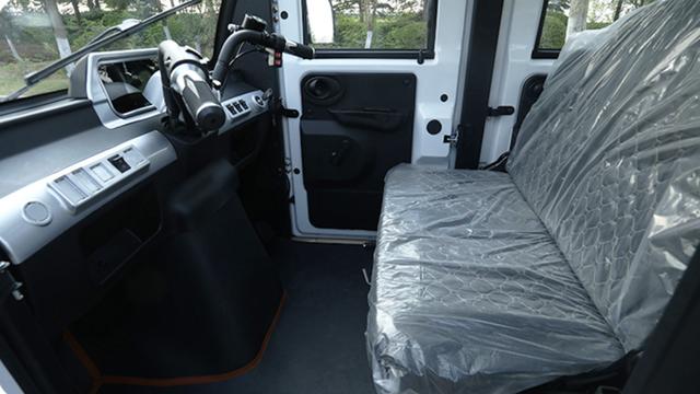 全封闭电动三轮车最新款最顶配，2款封闭式电动三轮车