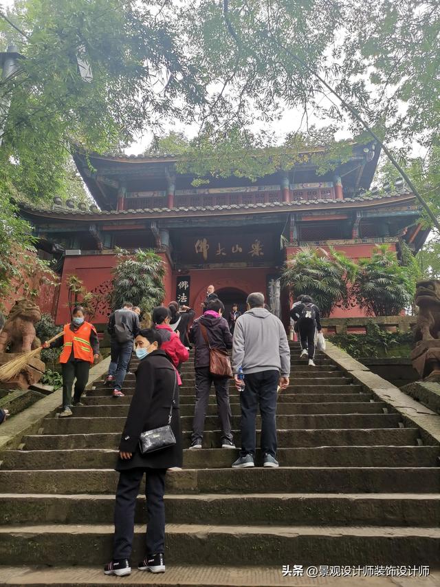 乐山大佛在哪个省，四川乐山大佛景点