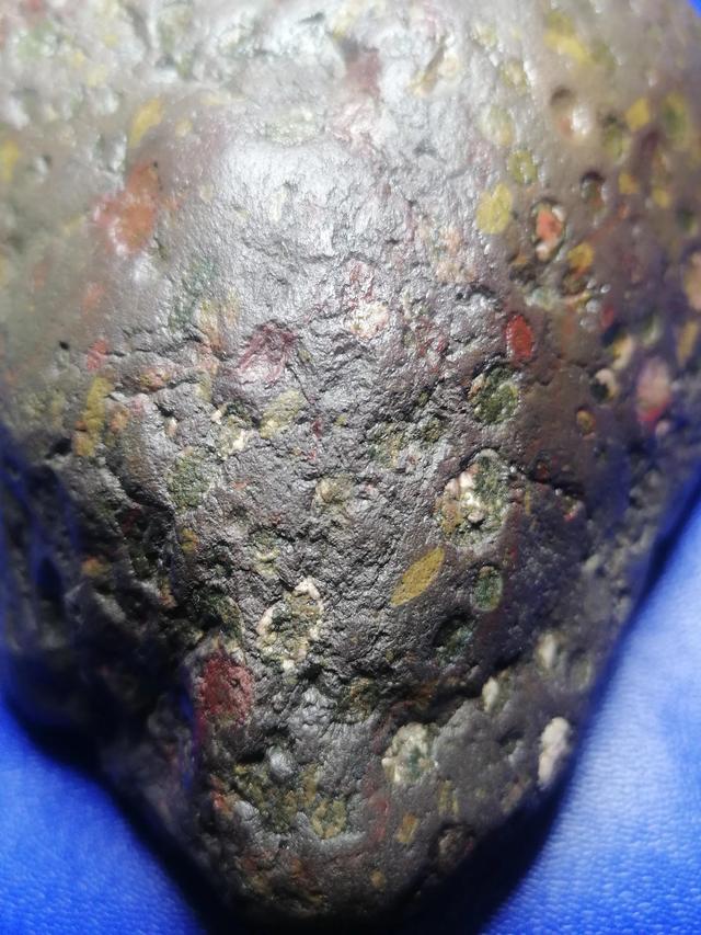 橄榄石石铁陨石,橄榄石铁陨石的特征与磁性 橄榄石石铁陨石,橄榄石铁陨石的特征与磁性