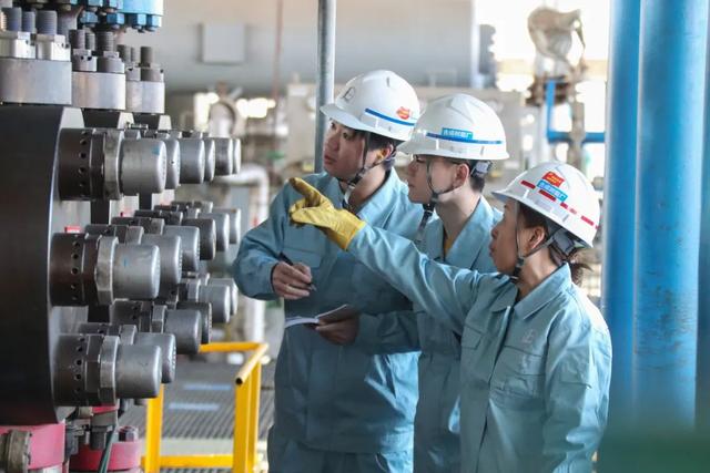 光伏发电原材料有哪些，光伏发电材料内幕