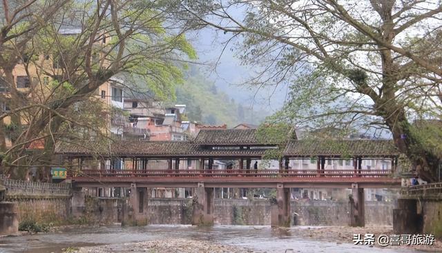 宜宾翠屏山公园游玩攻略，四川省宜宾市屏山县值得游玩的旅游景点自驾游攻略