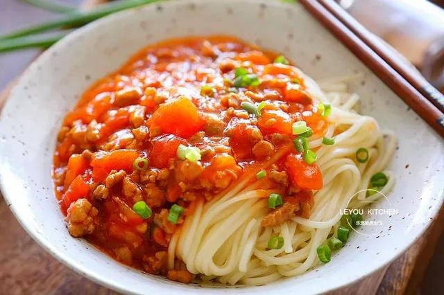 如何做一碗好吃的打卤面，打卤面这样做