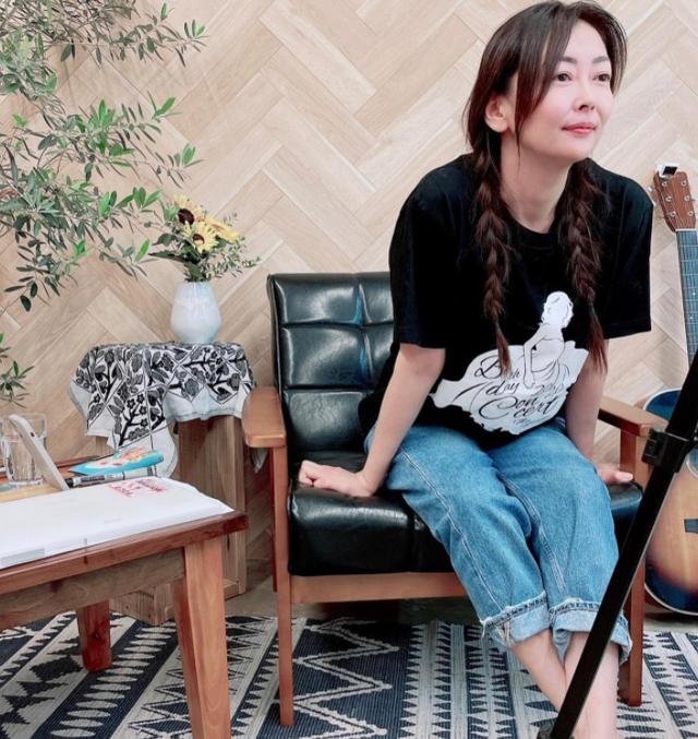 金城武年轻时的照片，金城武追不到的（金城武写真封面）