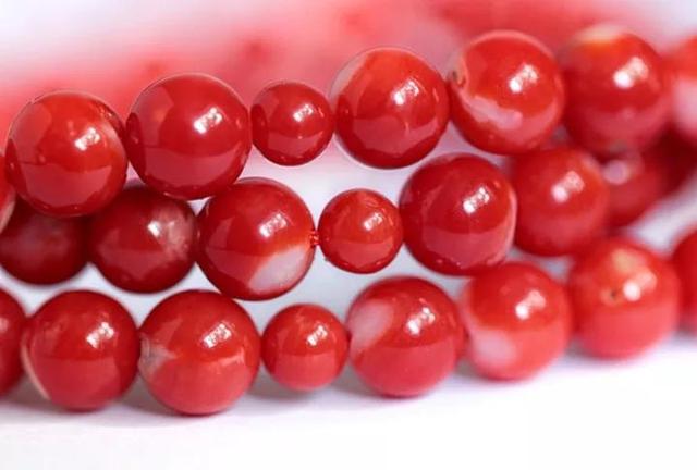 天然阿卡红珊瑚戴久了会褪色吗，关于红珊瑚的几个认识误区