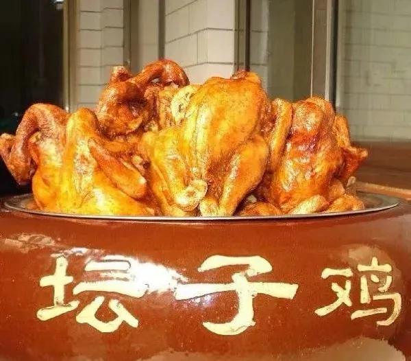 云南十八怪美食，云南最难忘的十道美食（云南十八怪之牛奶做成片片卖）