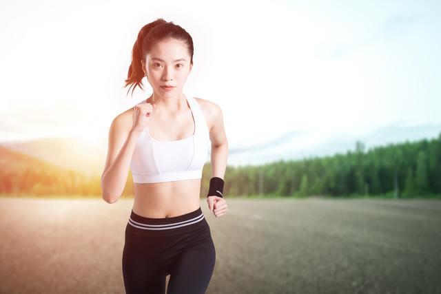 空腹晨跑的好处，空腹晨跑好不好