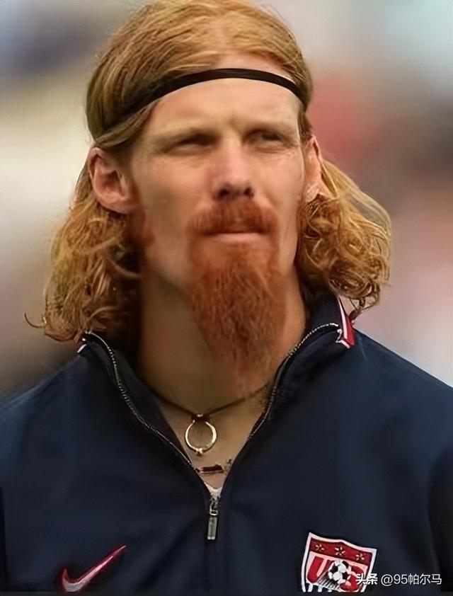 米卢巅峰时期，10多位国足名宿齐聚