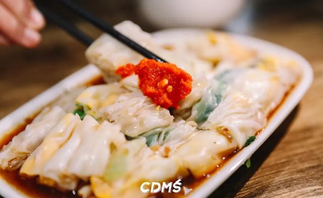广州人吃成都火锅，广东女生被室友带去第一次吃成都火锅