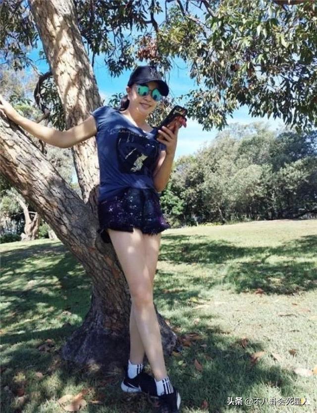 盘点各种女明星的露脐装，这7位女星一个比一个爱秀身材