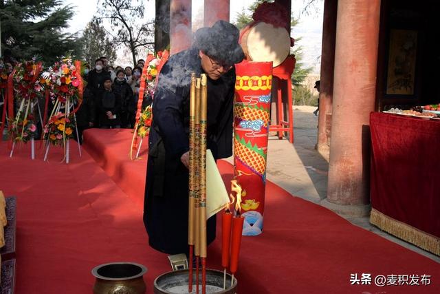 祭拜伏羲大典，<辛丑>年公祭中华人文始祖伏羲大典侧记