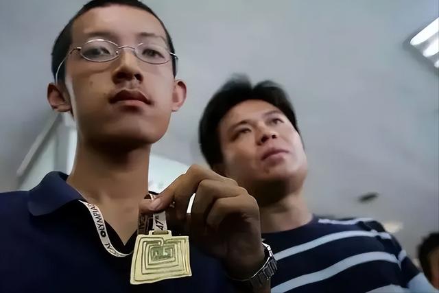 柳智宇在哪座寺庙出家，寺庙比社会还乱