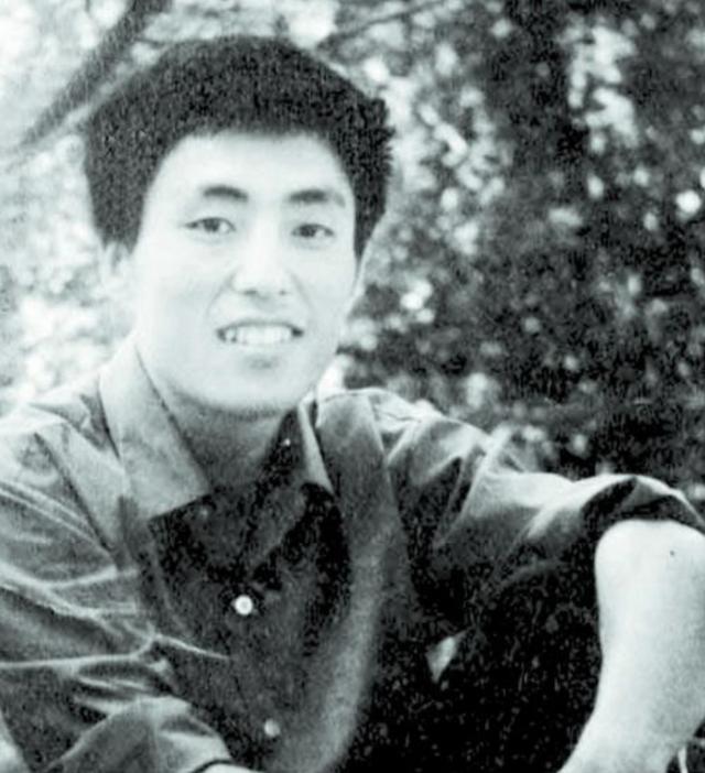 张艺谋的电影风格和特点，作为时代的一块