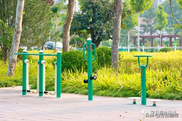 户外广场景观组合健身器材，常用户外健身器材多图展示