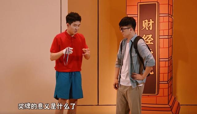 闫佩伦一年一度喜剧大赛助演，成为喜剧大赛2的最大赢家