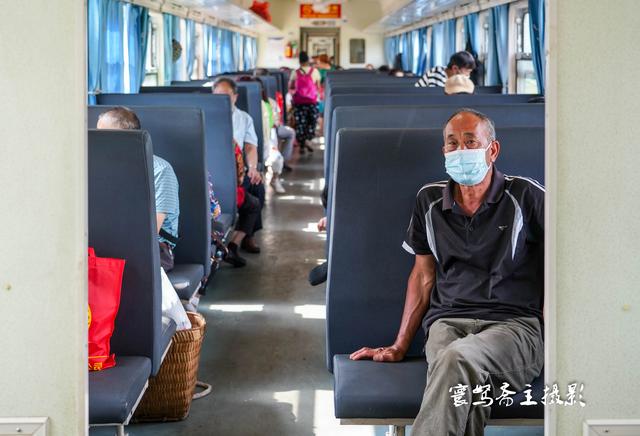 内江至重庆火车时刻表和沿途站点，春运期间永川东站旅客列车时刻表出炉