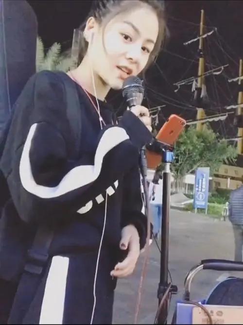 花姐最出名的三首歌狂浪，抖音狂浪是一种态度是什么歌谁唱的