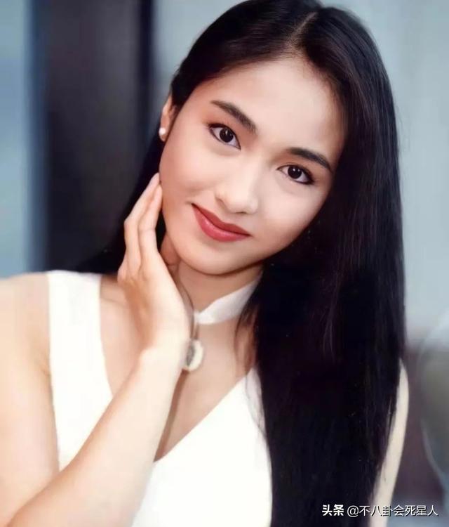蔡少芬年轻经历，天妒美人5位港星家世惨