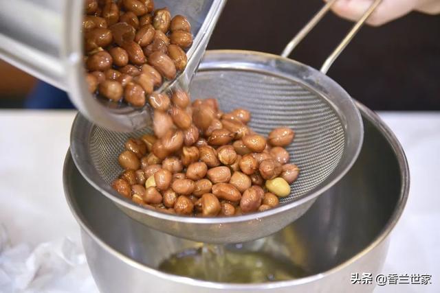 酥脆麻辣兰花豆的做法，这菜蛋白含量比黄豆高