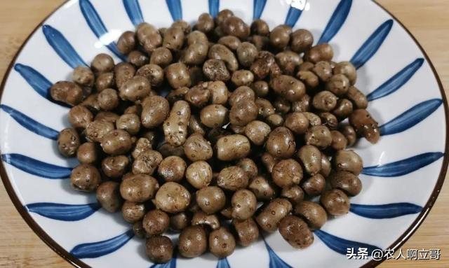 莲藕炒什么好吃，莲藕炒什么菜好吃又营养（记得多加这2样蔬菜）