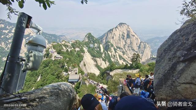华山要爬几个小时，华山旅游攻略三个小时以上（一次夜登华山的经历和感受）