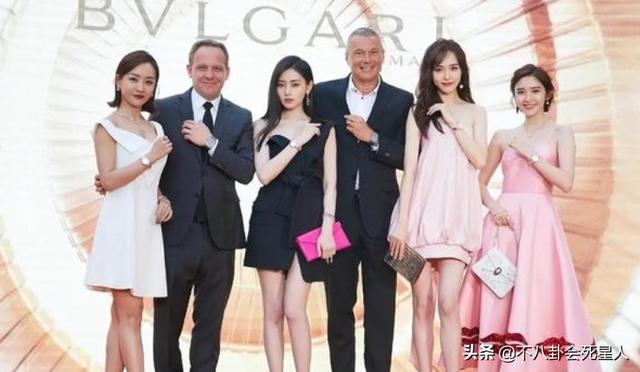 几位女明星的素颜你被谁惊艳到了，现实中路人脸