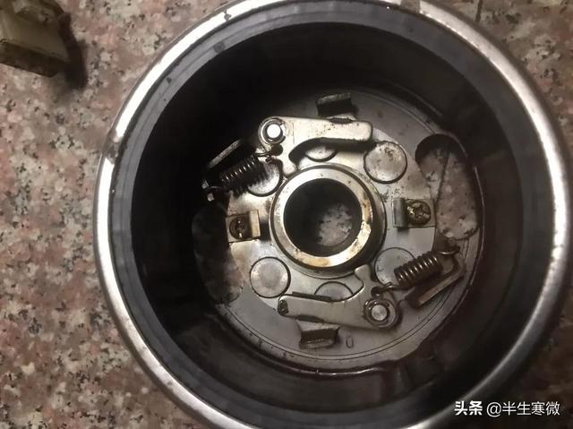 本田复古摩托车，十大最贵的复古摩托车（本田幼兽Cross）