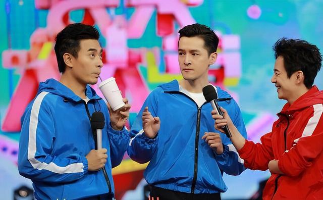 章龄之陈龙的年轻照，都在说她是陈龙老婆、薛之谦前女友