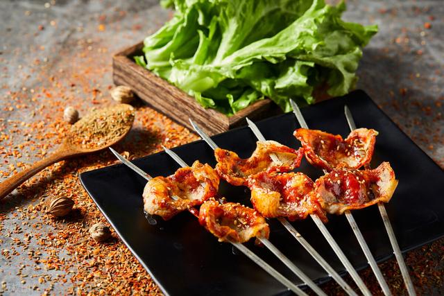 东北人家最好吃的烧烤，东北烧烤中的18种特色美味