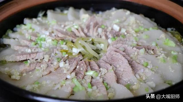好吃的东北老式酥白肉教程，老一辈人爱吃的炖白肉