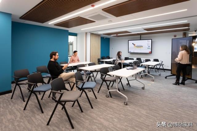 会议室设计说明，公司会议室设计说明（公共空间设计———会议室、大厅）