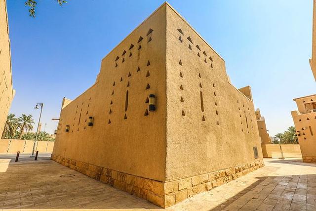 沙特阿拉伯靠近哪个国家，各个国家有各个国家的首都