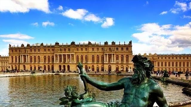 法国巴黎旅游景点，巴黎十大景点