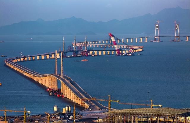 港珠澳大桥建造过程，揭开港珠澳大桥的建造秘密！