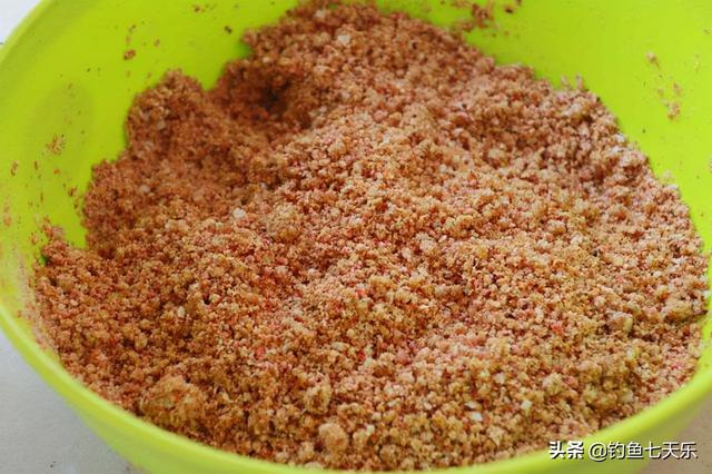 冬天野钓鲫鱼必备的四个技巧，新手冬季钓鲫鱼的最佳方法