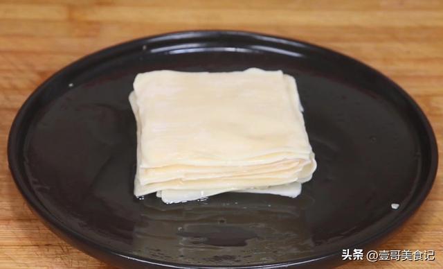 又薄又滑的馄饨皮怎么做，在家也能做出薄皮大馄饨