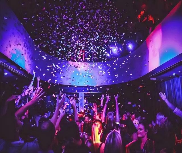 亲人亡故后守丧的讲究，丧事习俗家有亲人去世