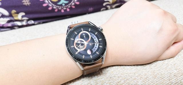 华为watchgt3，华为智能手表watch3和gt对比（细嗅蔷薇”：华为WATCH）