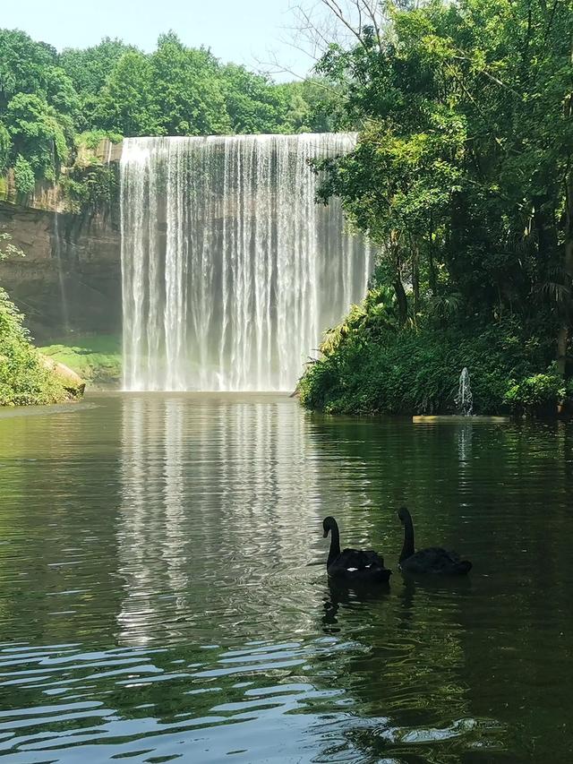 重庆万州第一大瀑布，婚外感情中男人追女人是一种什么样的心态
