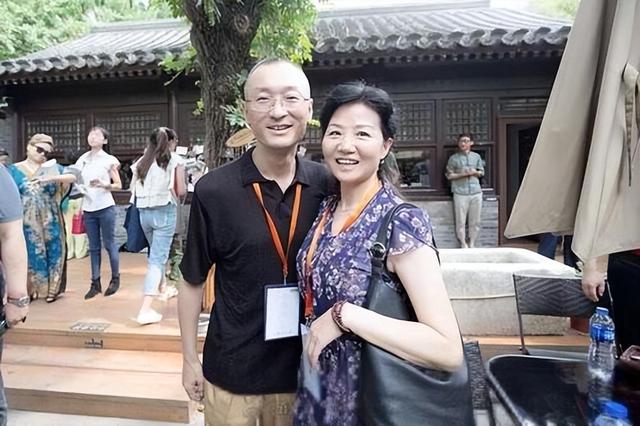 红楼梦贾环结局解析，红楼梦：贾府陷入衰败后