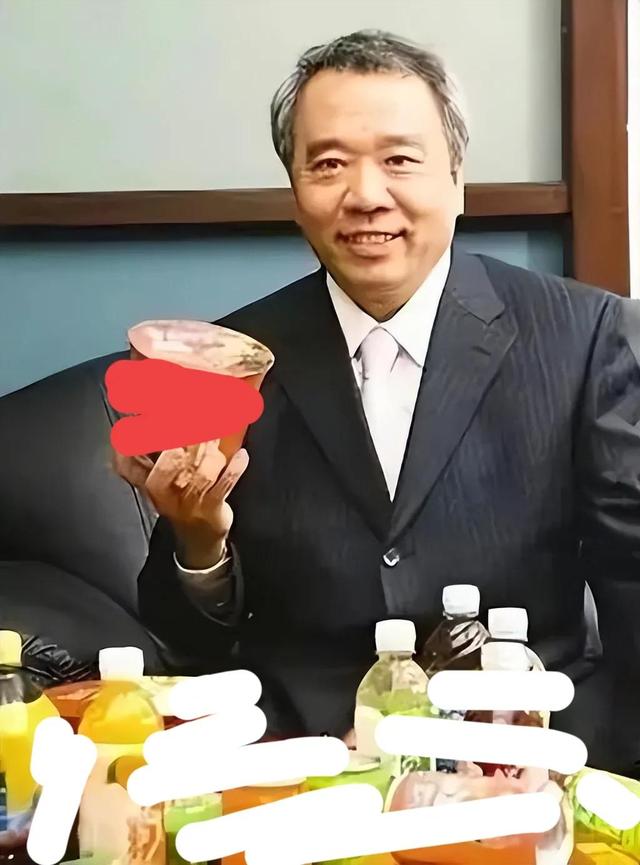 康师傅创始人是谁，康师傅创始人魏应州