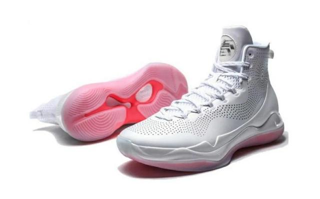 李宁音速10团队版三个配色，像团队款太敷衍