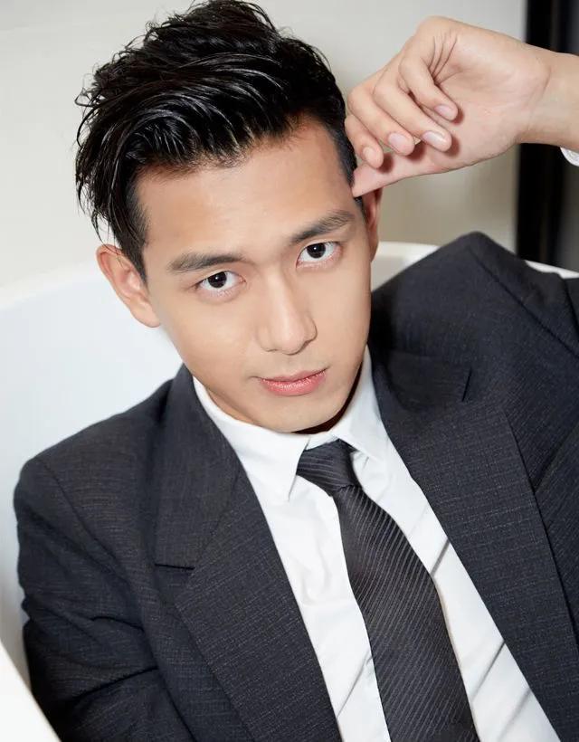 李现合作男演员，网传李现新戏吾乡有情人