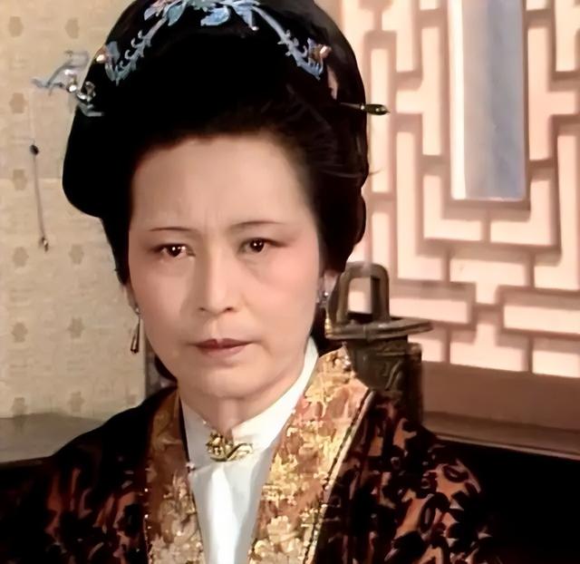 红楼梦邢夫人简介，漫说红楼梦之人物关系谱