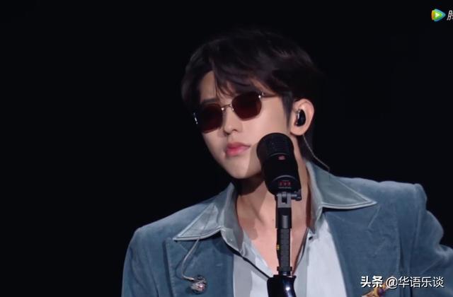 周深 周杰伦，十大歌手展现乐坛新格局