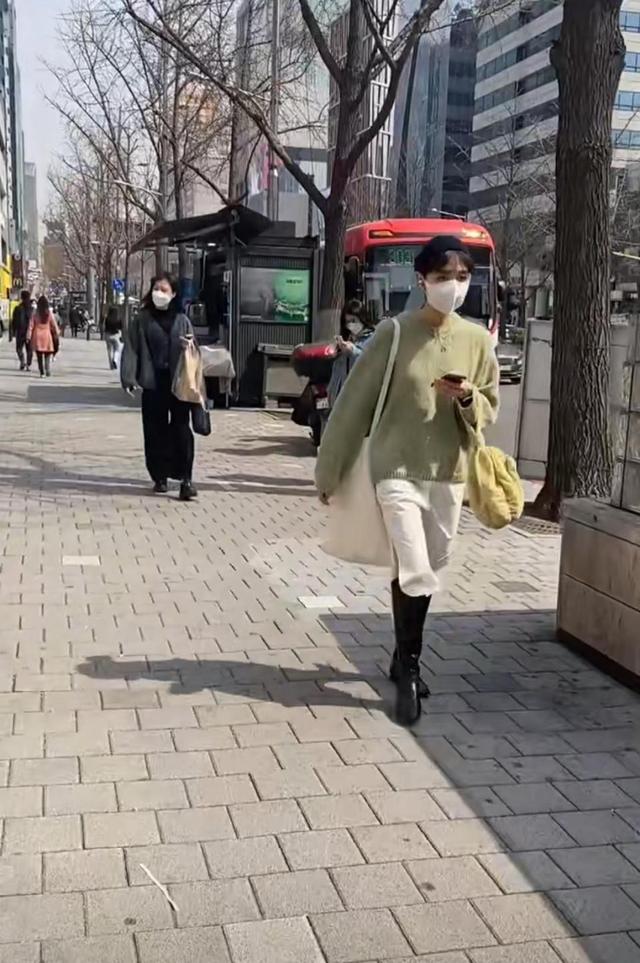 韩国人穿搭秋冬，韩国人的早春穿搭真有范